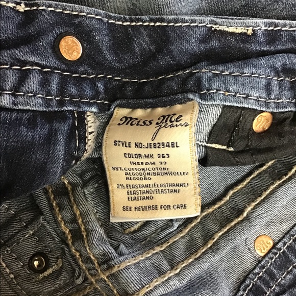 EUC Miss Me boot cut size 25 inseam27 - Picture 3 of 5